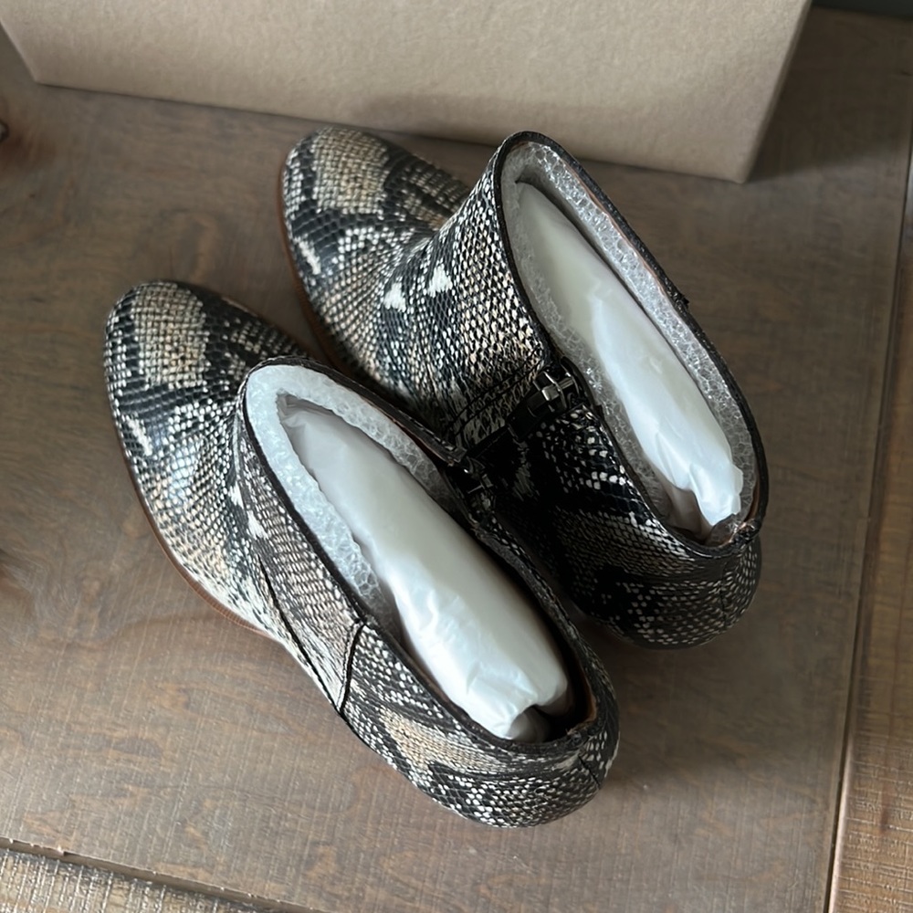 Madewell The Rosie Moonstone Multi Ankle Boots In Snake Embossed Leather - Picture 6 of 6